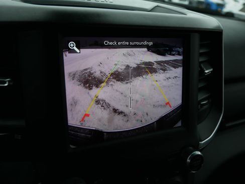 Certified 2021 RAM 3500 Big Horn w/ Level 1 Equipment Group image 37