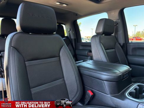 Used 2023 GMC Sierra 3500 Denali w/ Denali Black Diamond Edition image 33