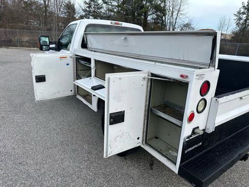 Used 2016 Ford F250 XL w/ Power Equipment Group image 27