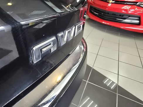 Used 2009 GMC Acadia SLT image 29