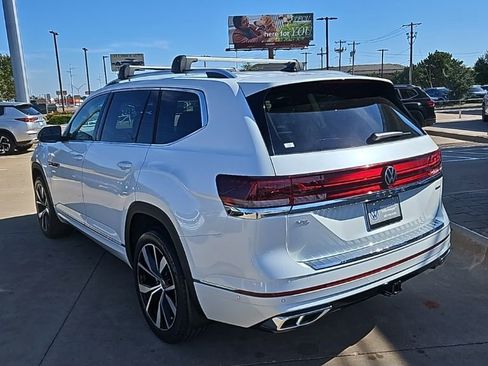 New 2026 Volkswagen Atlas SEL Premium R-Line AWD/4WD image 7