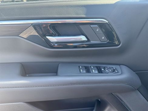 New 2026 Chevrolet Tahoe LS image 15