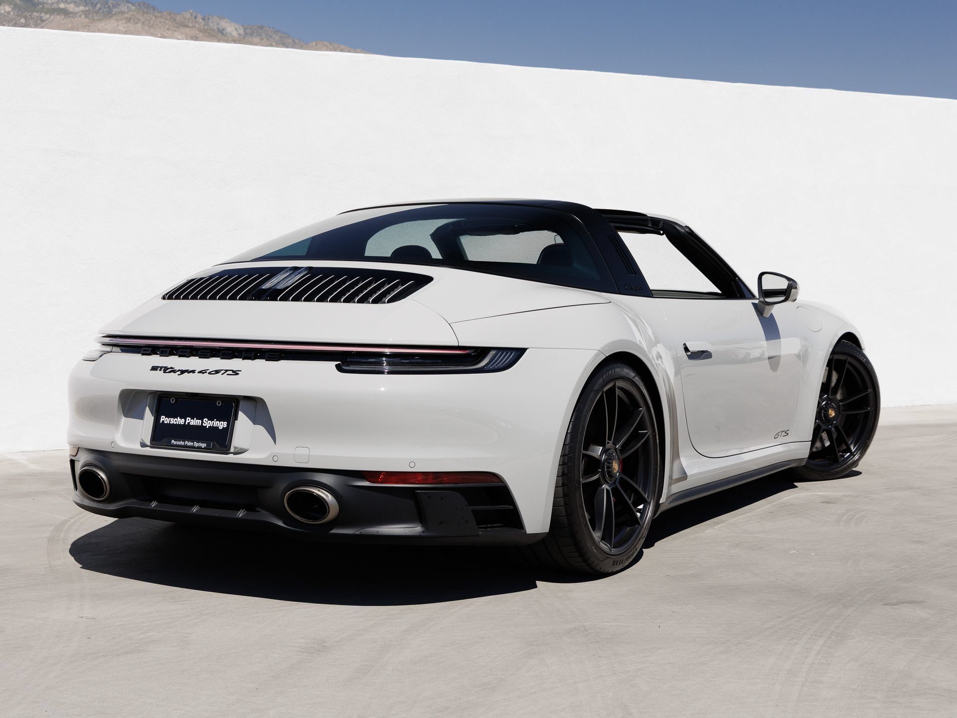 Used 2024 Porsche 911 Targa 4 GTS AWD/4WD image 7