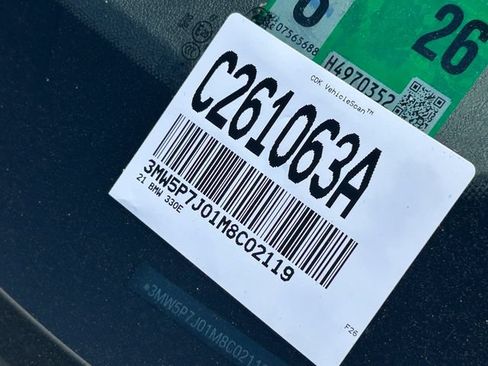 Used 2021 BMW 330e RWD image 10