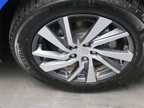 Used 2024 Chevrolet Equinox LT image 29