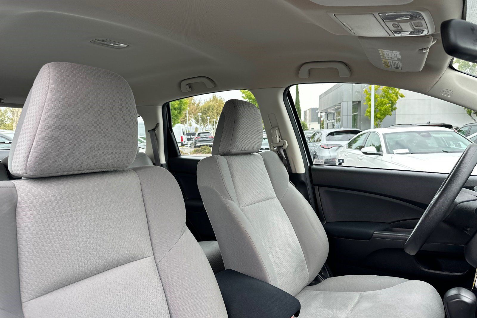 Used 2016 Honda CR-V LX image 32