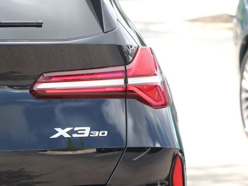 Used 2025 BMW X3 xDrive30i w/ Premium Package AWD/4WD image 11