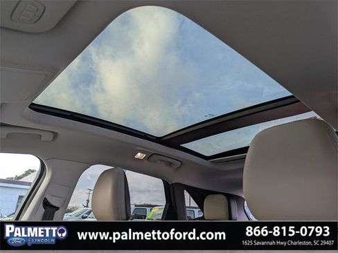 Used 2021 Ford Escape Titanium image 21