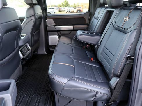 Used 2024 Ford F250 Platinum w/ FX4 Off-Road Package AWD/4WD image 29