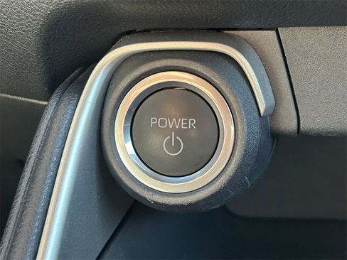 Used 2024 Toyota Grand Highlander XLE image 31