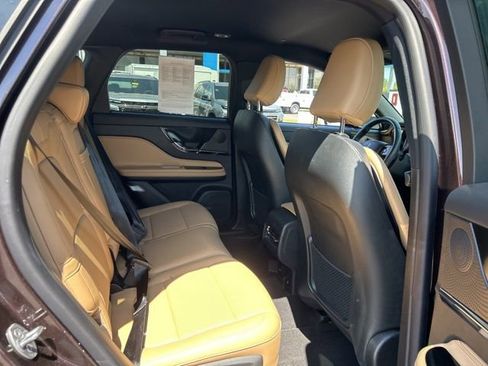 Used 2023 Lincoln Corsair Reserve FWD image 31