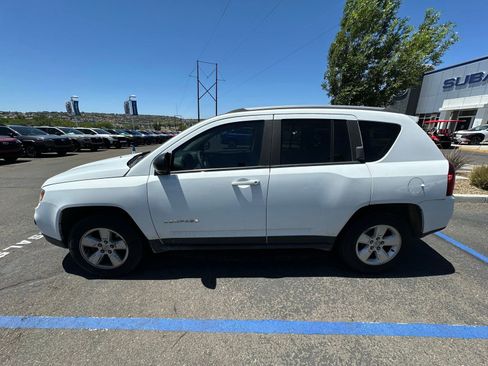 Used 2015 Jeep Compass Sport w/ Power Value Group FWD image 3