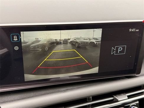 Certified 2025 Hyundai Tucson SEL image 17