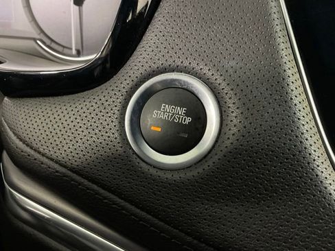 Used 2020 Cadillac XT5 Luxury image 20