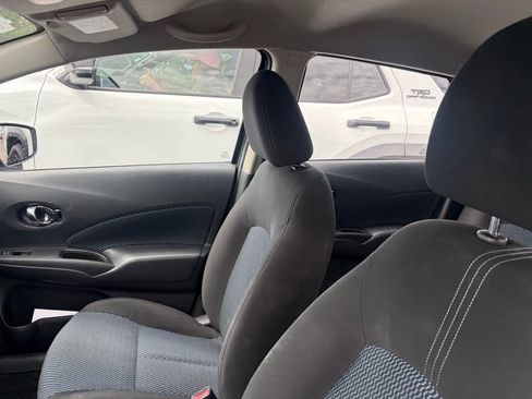 Used 2018 Nissan Versa Note SV FWD image 20