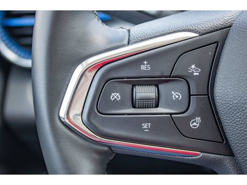 Used 2026 Chevrolet Trax LT w/ Driver Confidence Package FWD image 36