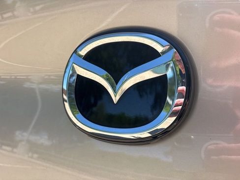 Used 2025 MAZDA MAZDA3 s FWD image 8