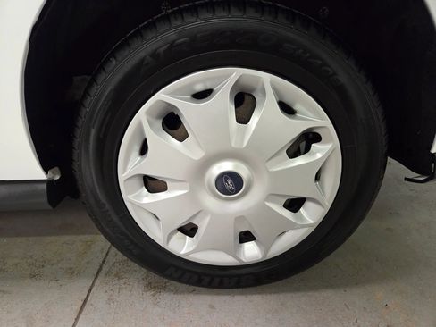 Used 2017 Ford Transit Connect XLT FWD image 13