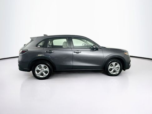 Used 2025 Honda HR-V LX image 10