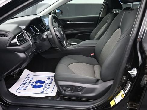 Used 2023 Toyota Camry LE FWD image 11