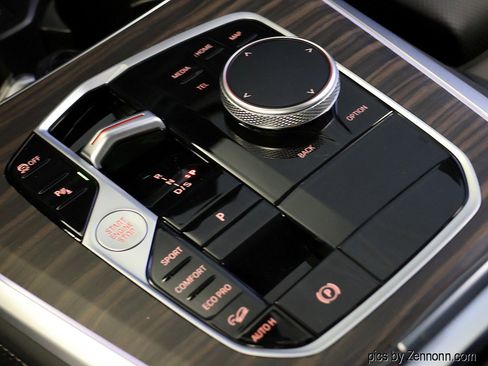 Certified 2025 BMW X5 xDrive40i w/ Premium Package image 26