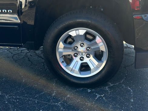 Used 2017 Chevrolet Silverado 1500 LT w/ All Star Edition image 21