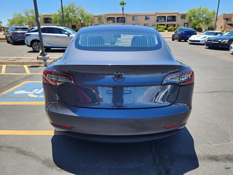 Used 2018 Tesla Model 3 Long Range RWD image 4