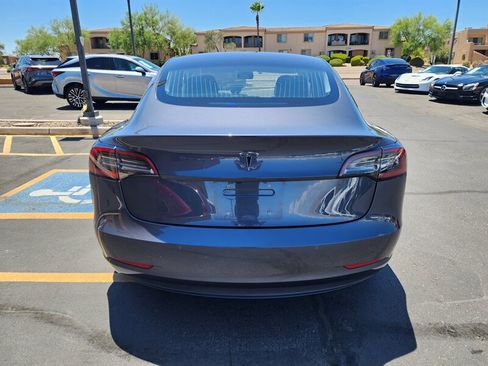 Used 2018 Tesla Model 3 Long Range RWD image 4