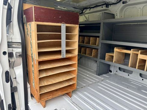 Used 2018 Ford Transit 250 130 Low Roof image 24