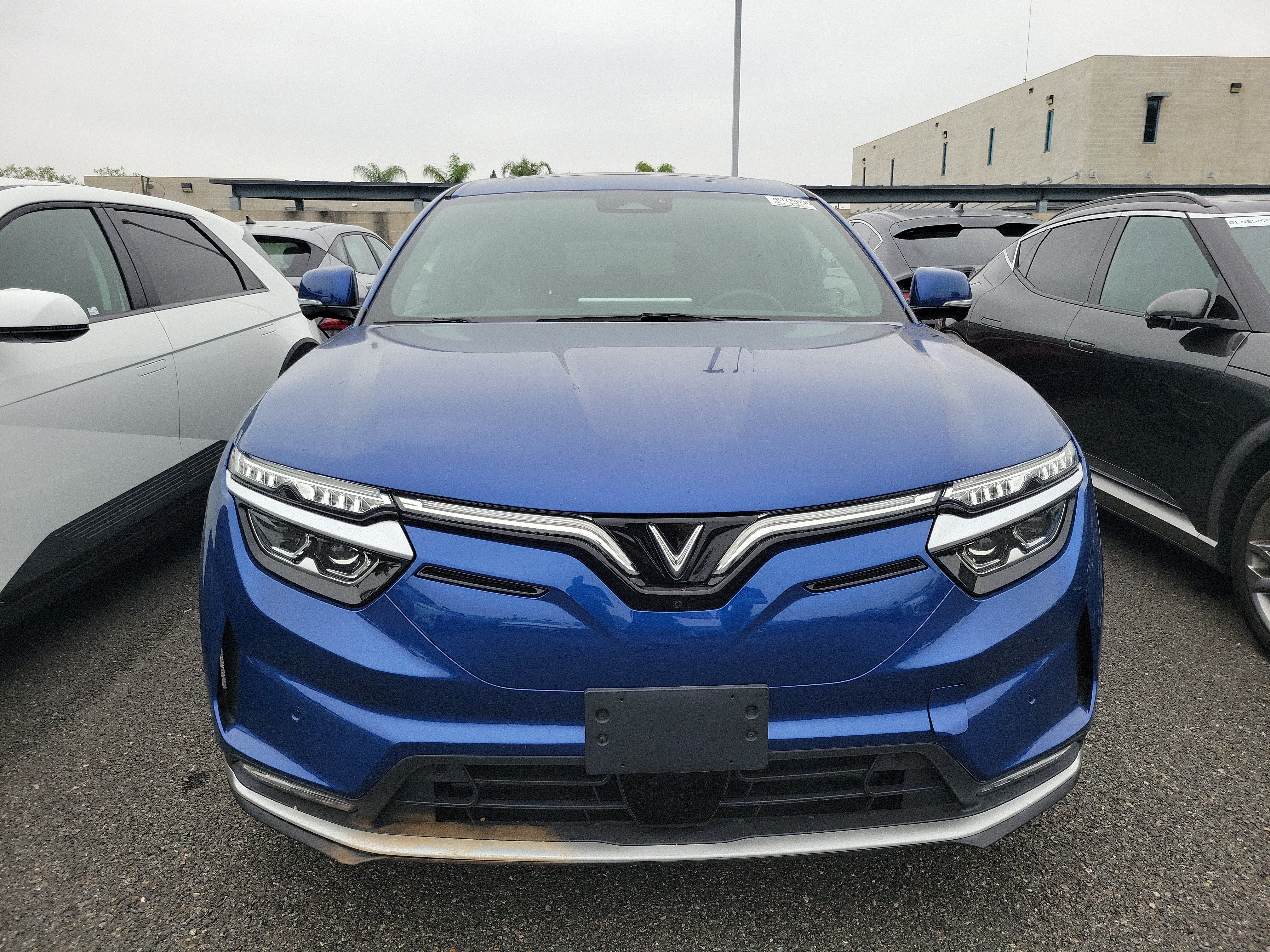 Used 2023 VinFast VF 8 Plus AWD/4WD image 2