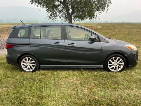 Used 2012 MAZDA MAZDA5 Touring w/ Moonroof & Audio Pkg FWD image 1