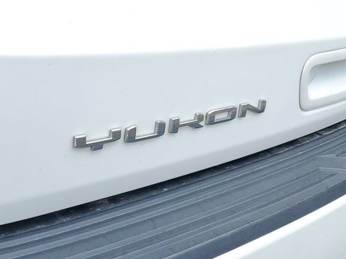 Used 2021 GMC Yukon XL Denali AWD/4WD image 7