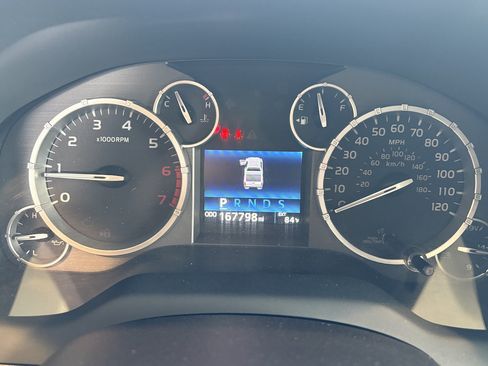 Used 2015 Toyota Tundra SR5 w/ SR5 Upgrade Package AWD/4WD image 14