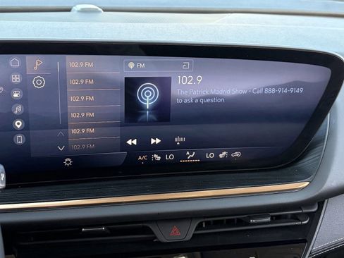 Certified 2024 Buick Envision Avenir AWD/4WD image 26