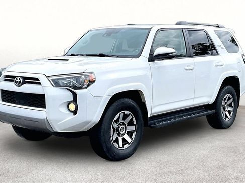 Used 2020 Toyota 4Runner TRD Off-Road Premium AWD/4WD image 14