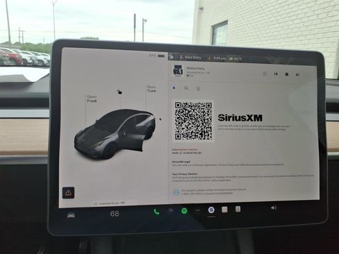 Used 2022 Tesla Model Y Performance AWD/4WD image 10