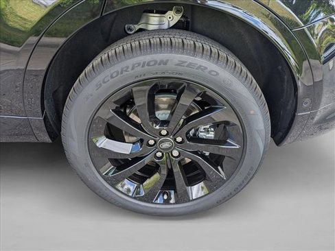 New 2025 Land Rover Discovery Sport S image 10