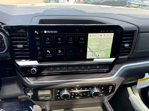 New 2026 GMC Sierra 1500 SLT AWD/4WD image 18