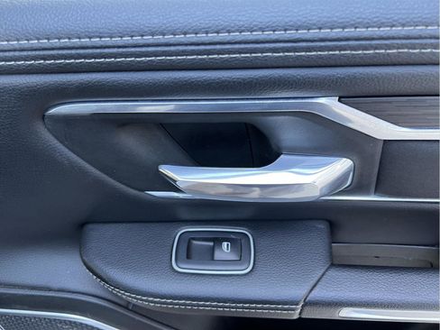 Used 2023 RAM 1500 Laramie image 17