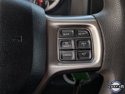 Used 2021 RAM 1500 Classic SLT image 14