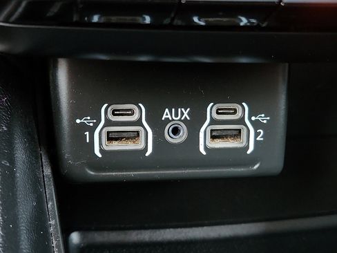 Used 2021 Dodge Durango SXT RWD image 15