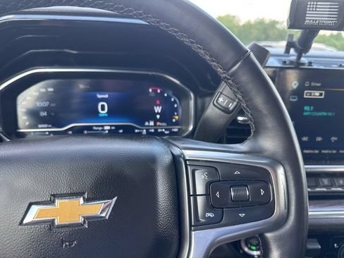 Used 2024 Chevrolet Silverado 2500 LTZ AWD/4WD image 18