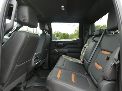 Certified 2021 GMC Sierra 1500 AT4 AWD/4WD image 21