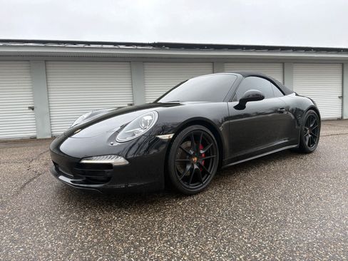 Used 2013 Porsche 911 Carrera S image 2