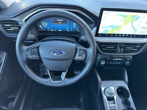 Used 2025 Ford Escape Platinum AWD/4WD image 13