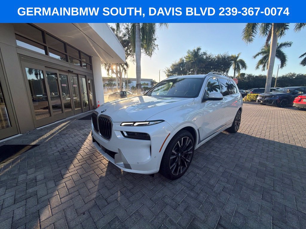 Used 2027 BMW X7 xDrive40i w/ Premium Package AWD/4WD image 1