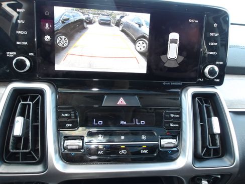 Used 2023 Kia Sorento S w/ Panoramic Sunroof Package AWD/4WD image 22