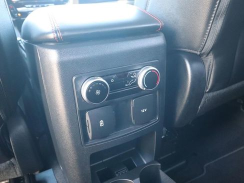 Certified 2023 Ford Explorer ST-Line w/ Class IV Trailer Tow Package image 13