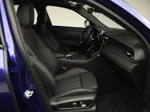 New 2026 Maserati Grecale Modena AWD/4WD image 16