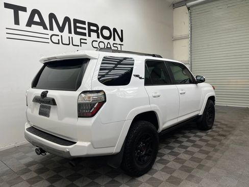 Used 2024 Toyota 4Runner TRD Off-Road AWD/4WD image 7